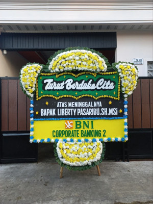 Papan Bunga Duka di Gedong